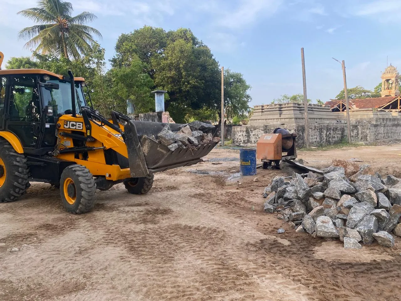 Construction of Ganapathi Sannithanam